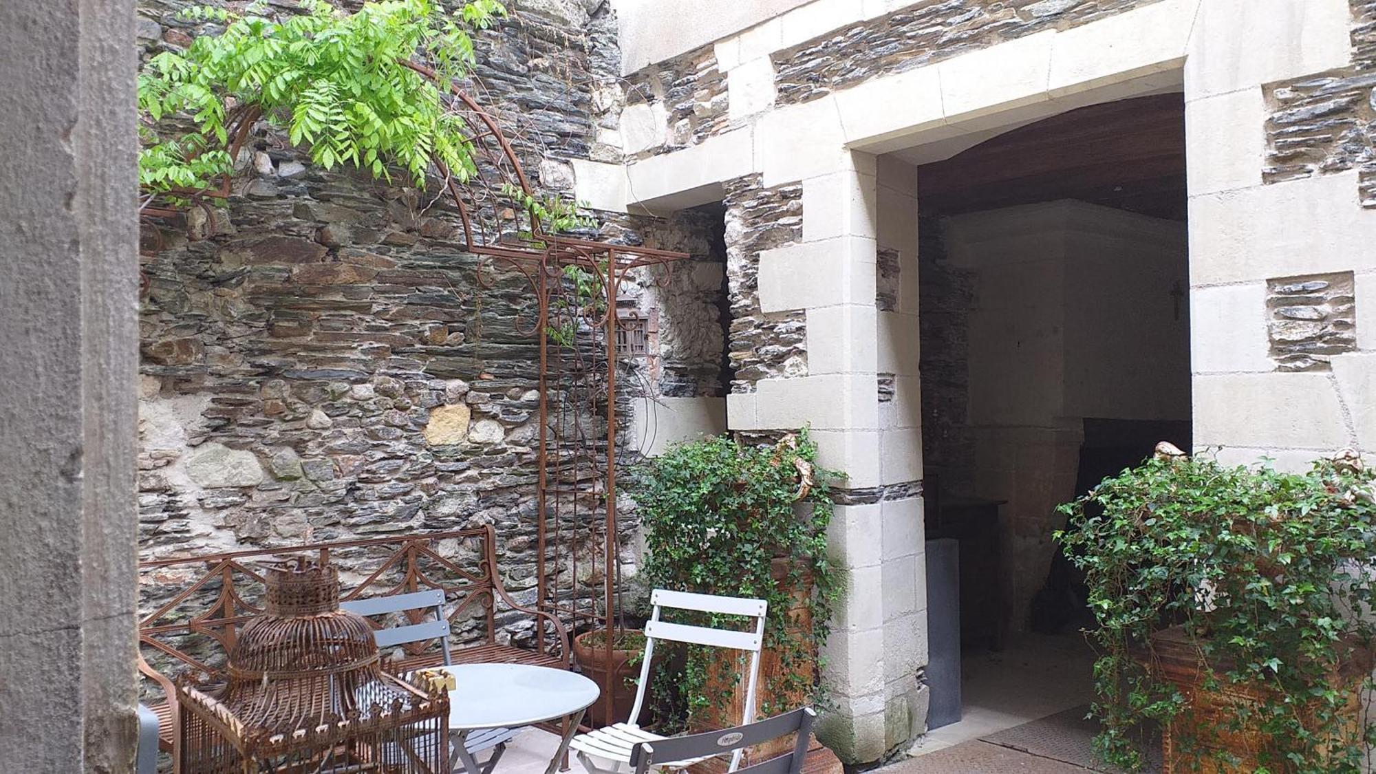Appart 2 Pieces Et Jardin Hyper Centre Ville Angers Exterior foto